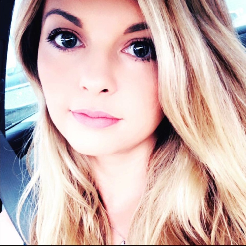 Meet your Posher, Kimberly